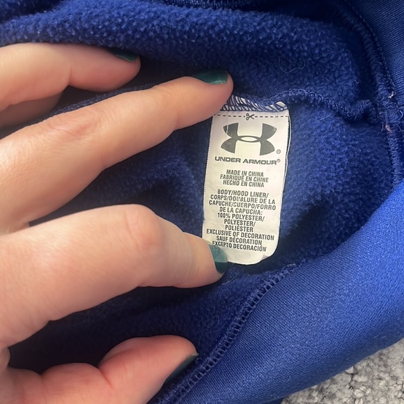 UA blue hooded sweatshirt - Size XL - Picture 3 of 5